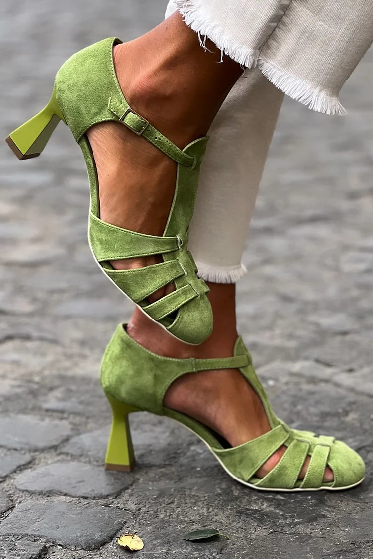 SANDALIA ELEGANTE DE TACÓN MEDIO