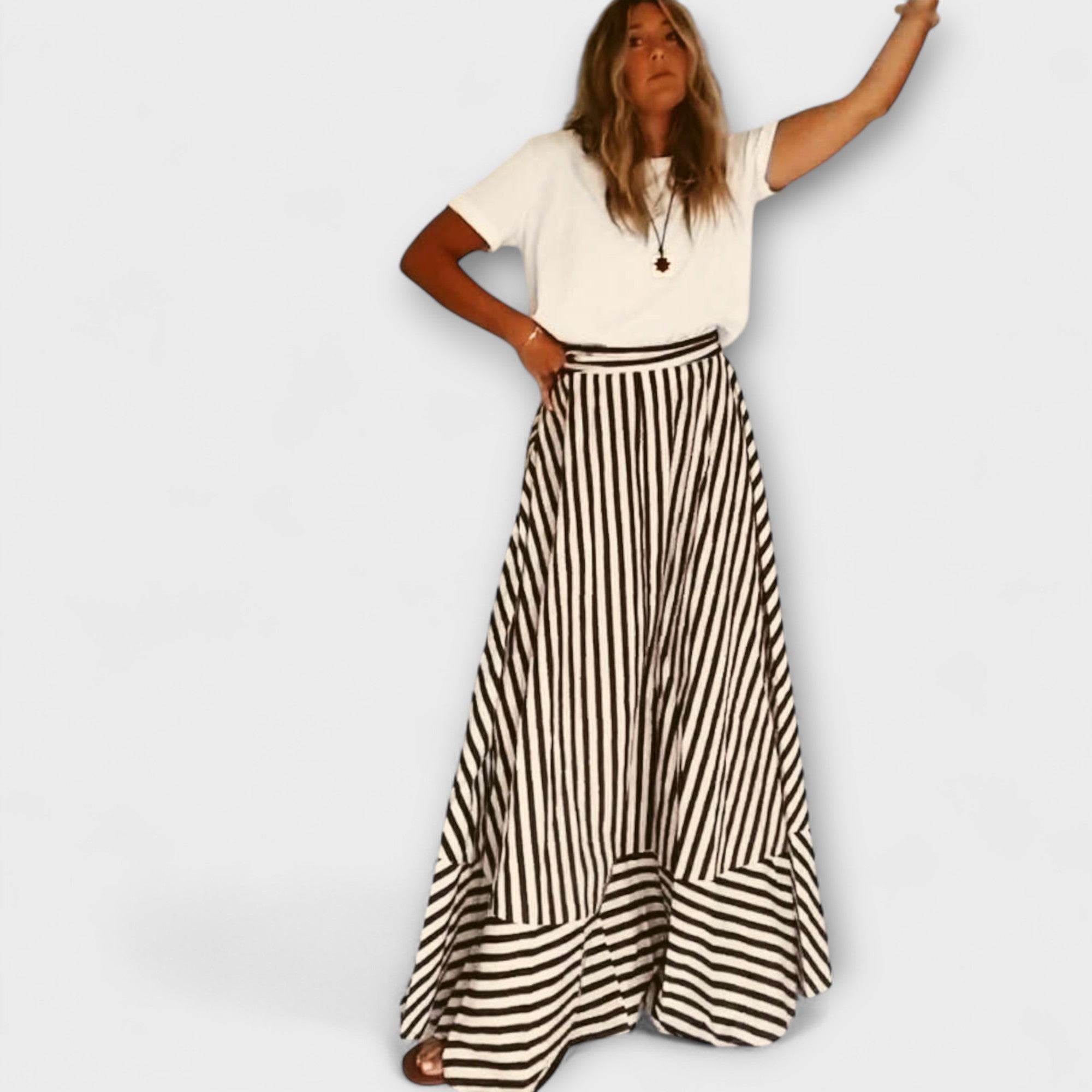 Maxi vestido Encanto Nocturno con volantes