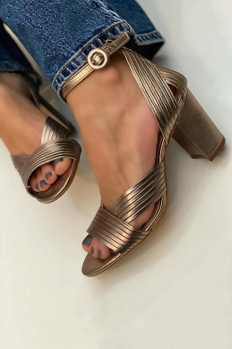 SANDALIAS ELEGANTES CON TIRAS