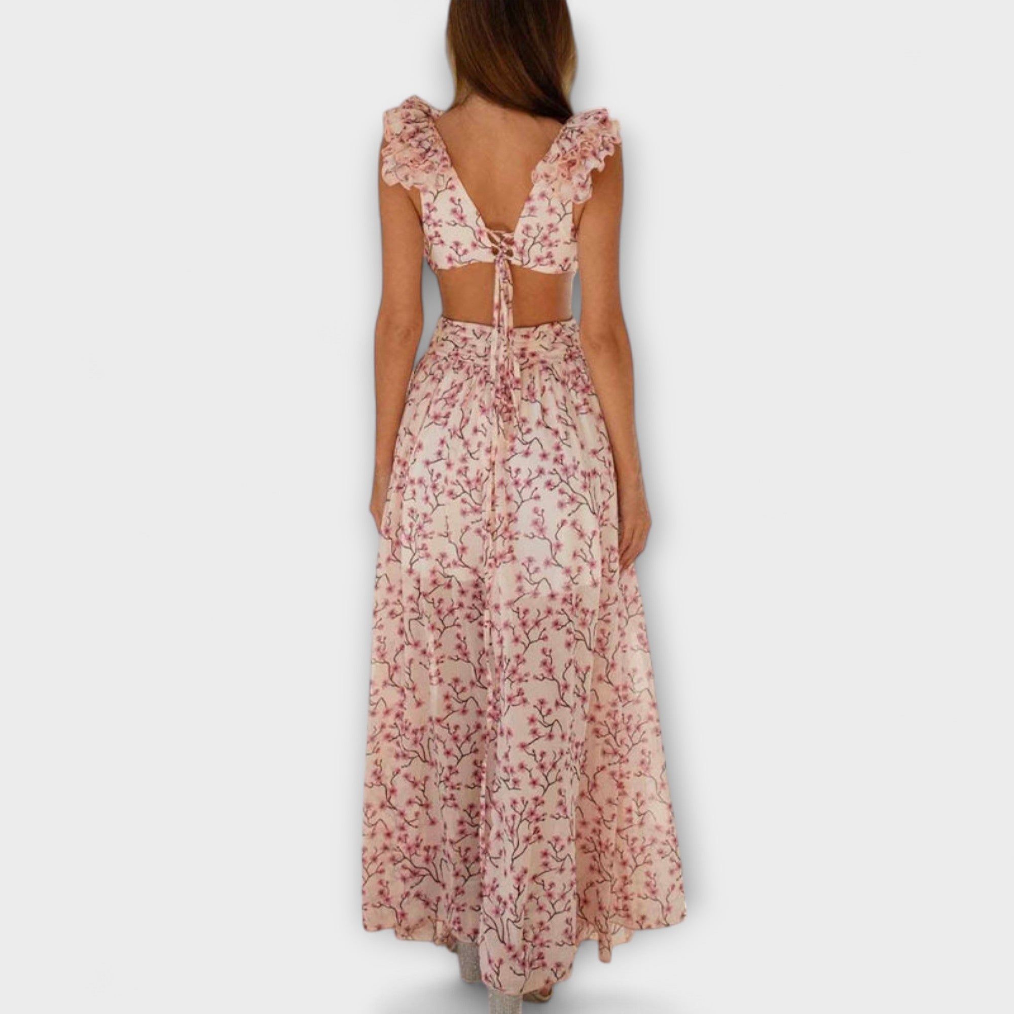 Elin - Vestido maxi con volantes y escotes