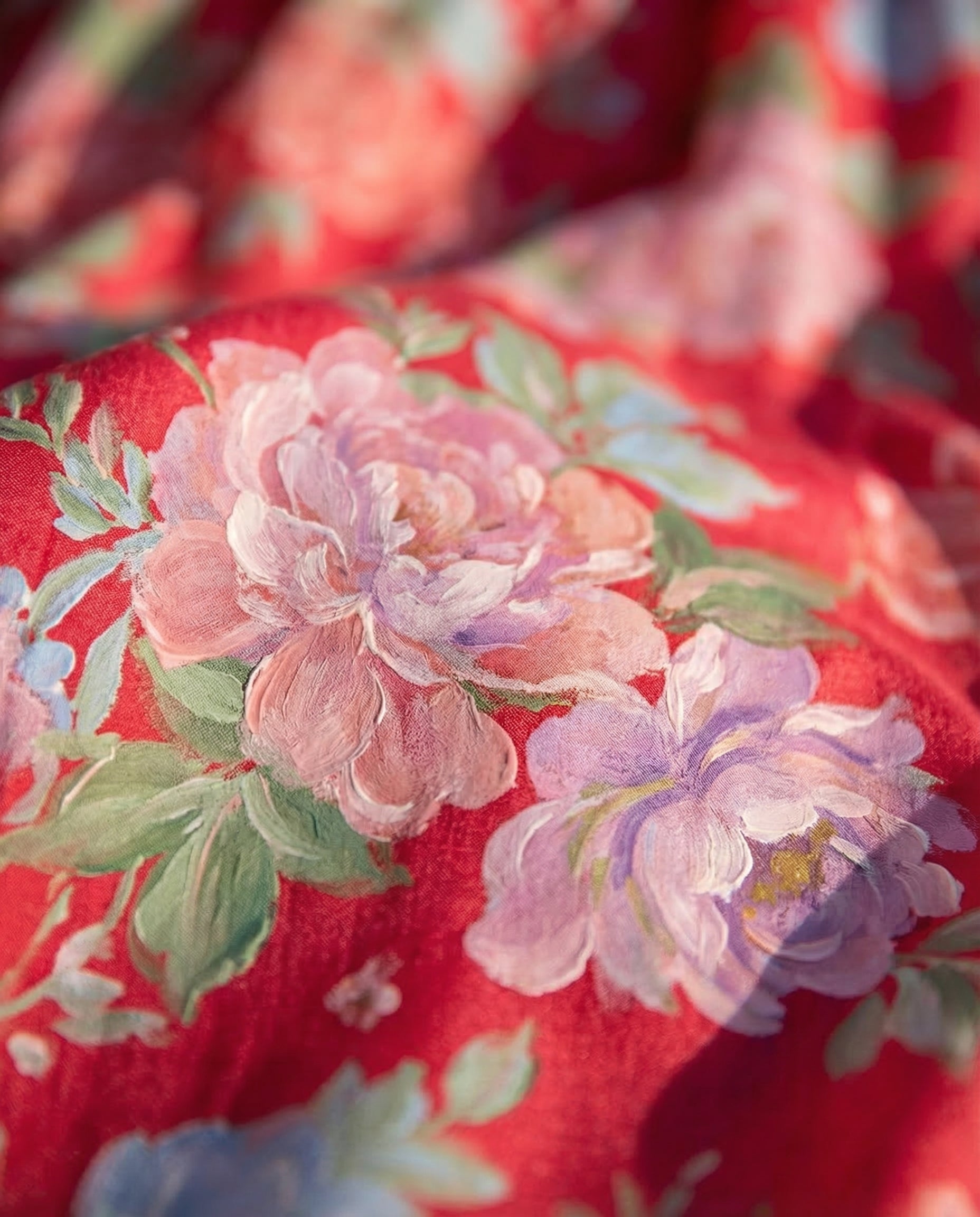 Minelda | Vestido Elegante de Flores con Escote en V