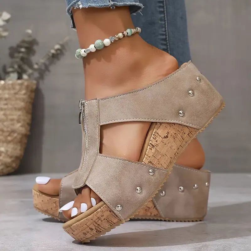 Gigi - Sandalias de cuña elegantes