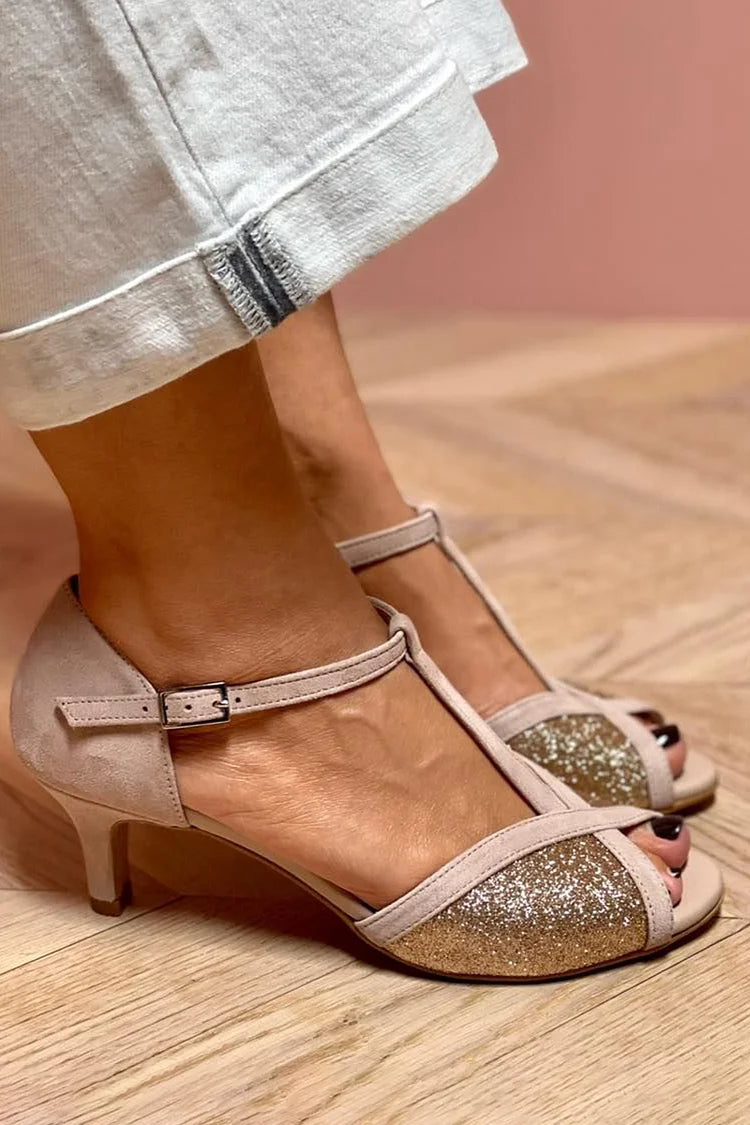 SANDALIA BRILLANTE CON TACÓN BAJO