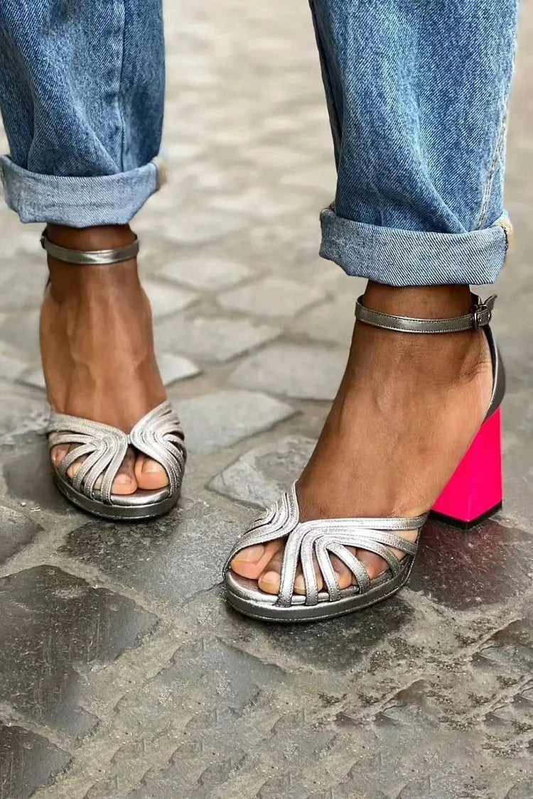 SANDALIAS DE TACÓN BICOLOR