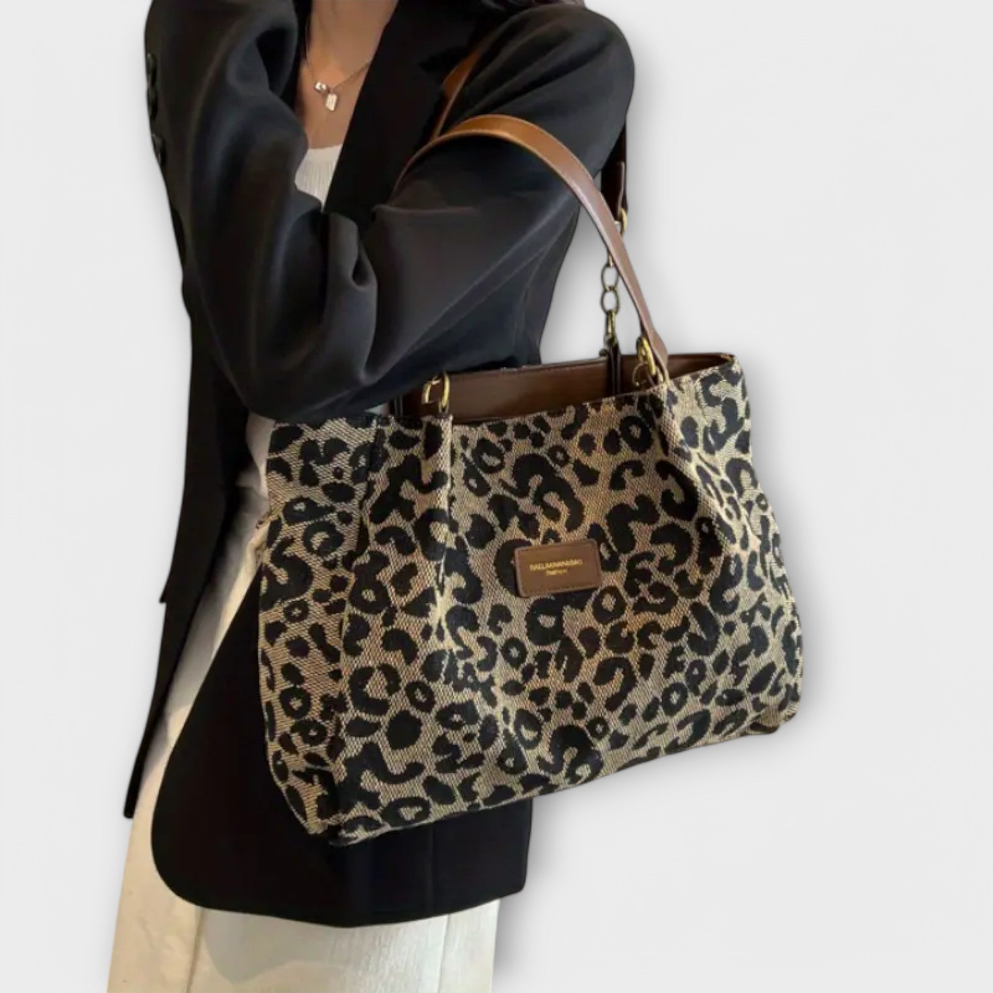 Simona – Bolsa con estampado de leopardo
