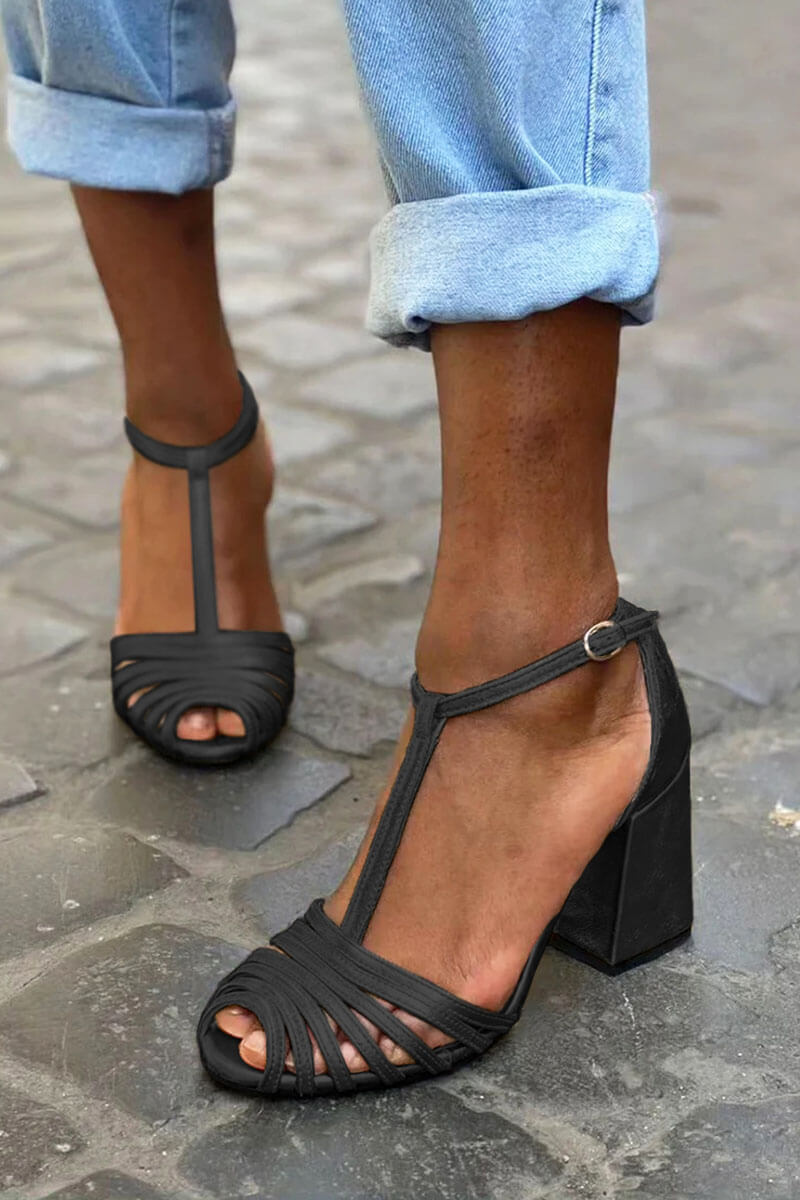 SANDALIAS ELEGANTES CON T-BAR