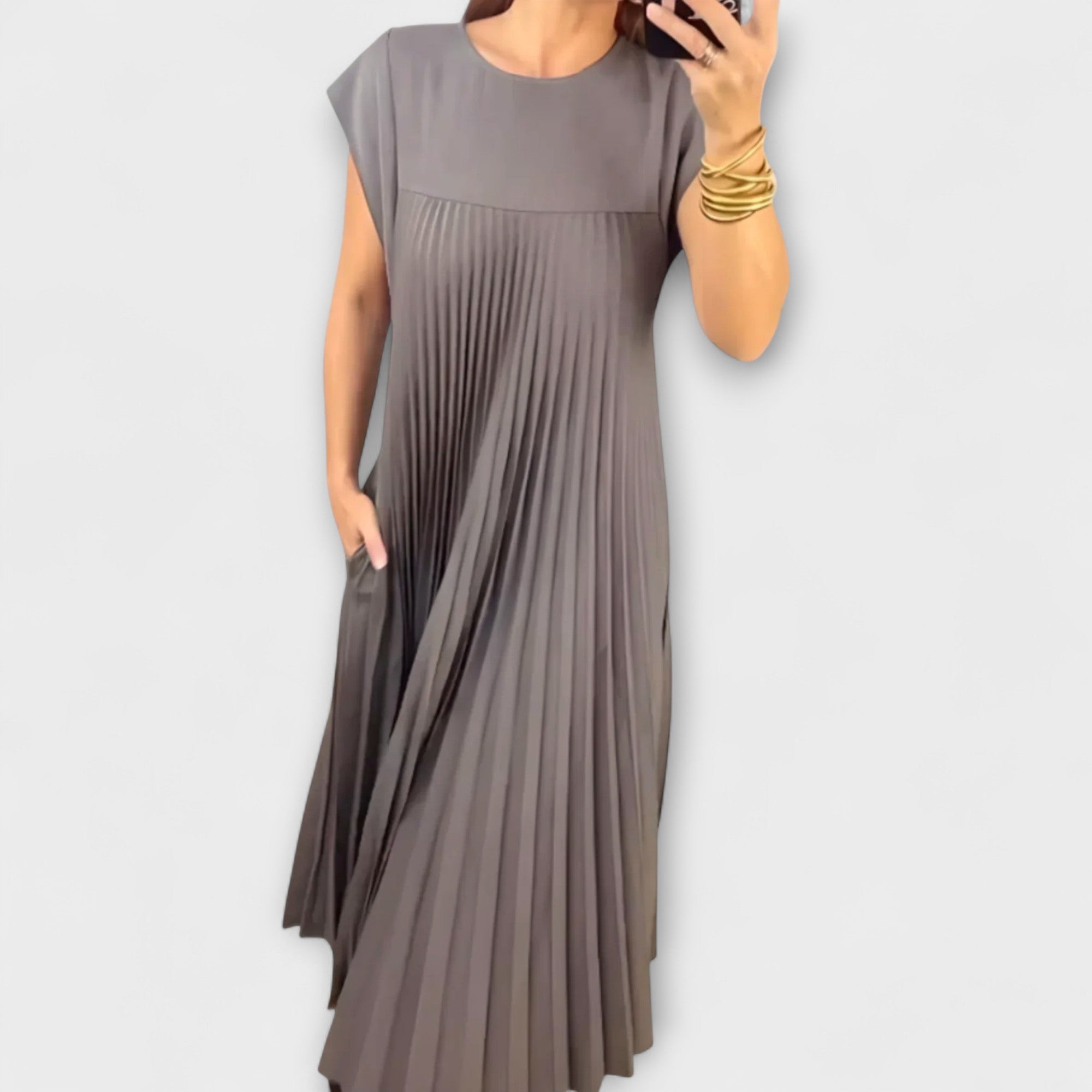 Zairelle – Vestido Plisado Elegante