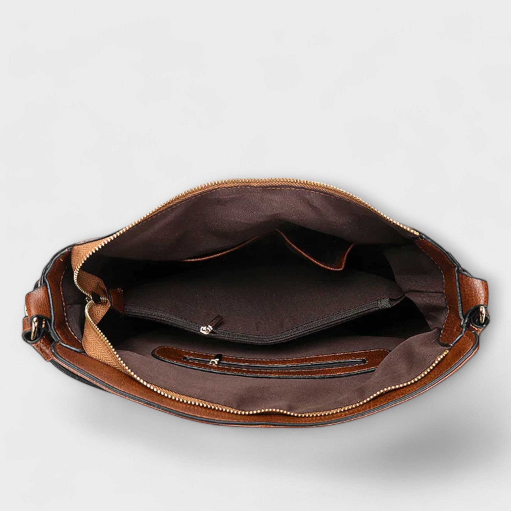 Cécile. - Gran bolso