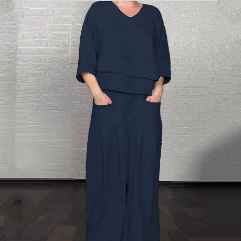 Clara | Set Minimalista Spazioso in Due Pezzi